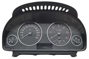 Compteur X4 F26 Johnson Controls (2010-2017)