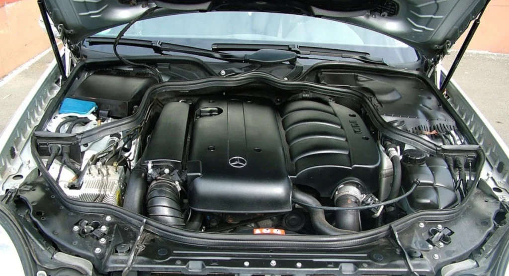 Ce que vous devez savoir sur le compartiment moteur de l’automobile