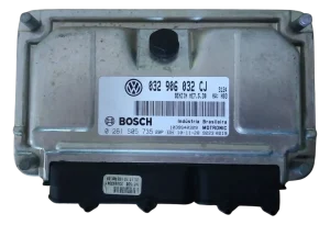 Calculateur moteur BOSCH ME 7.5.30